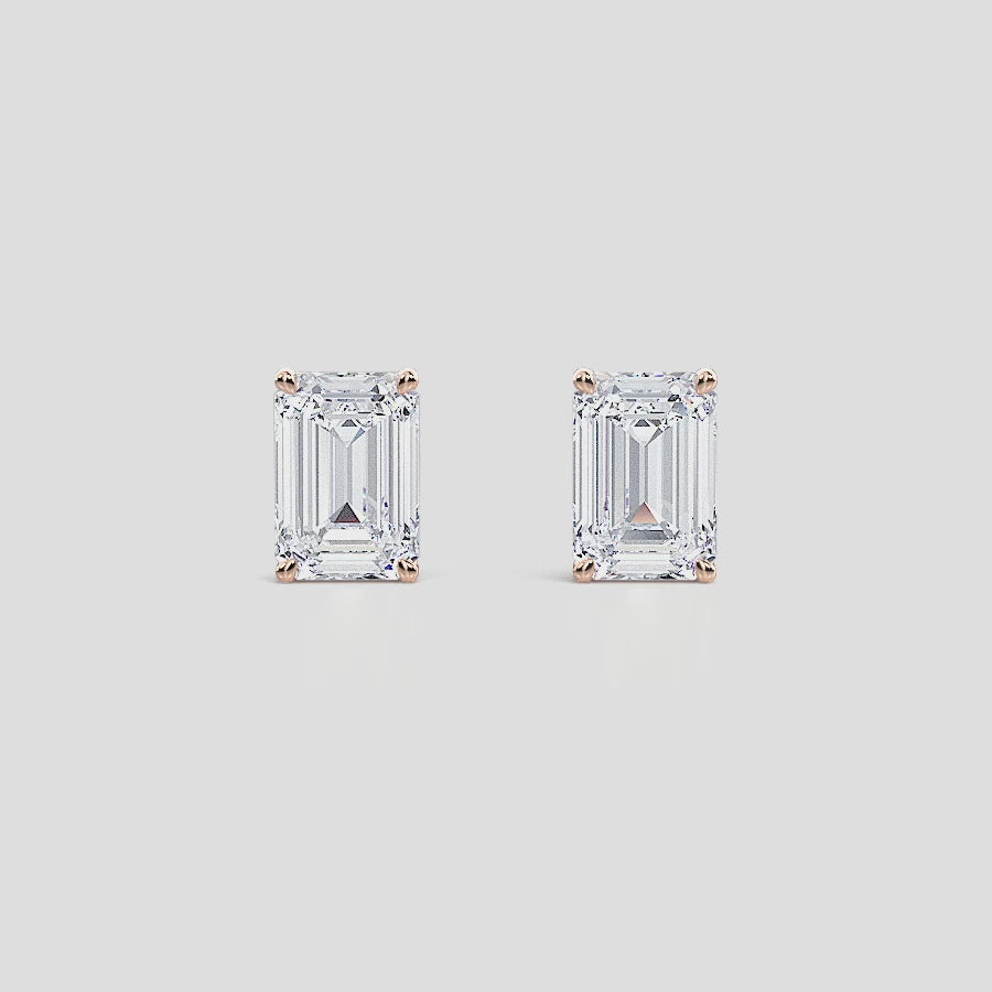 EMERALD CUT 4-PRONG STUDS