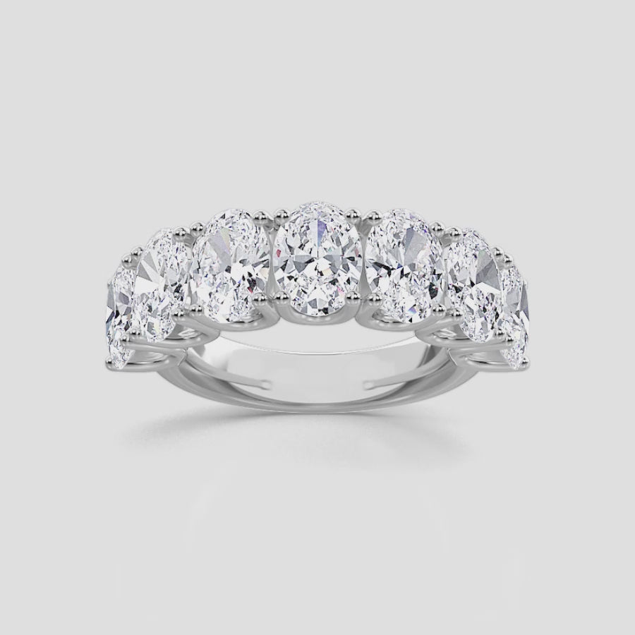 OVAL 7-STONE RING