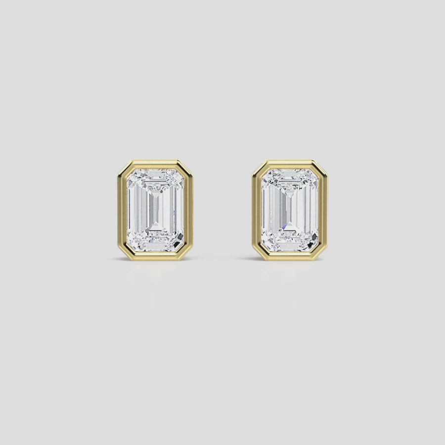 EMERALD BEZEL STUDS
