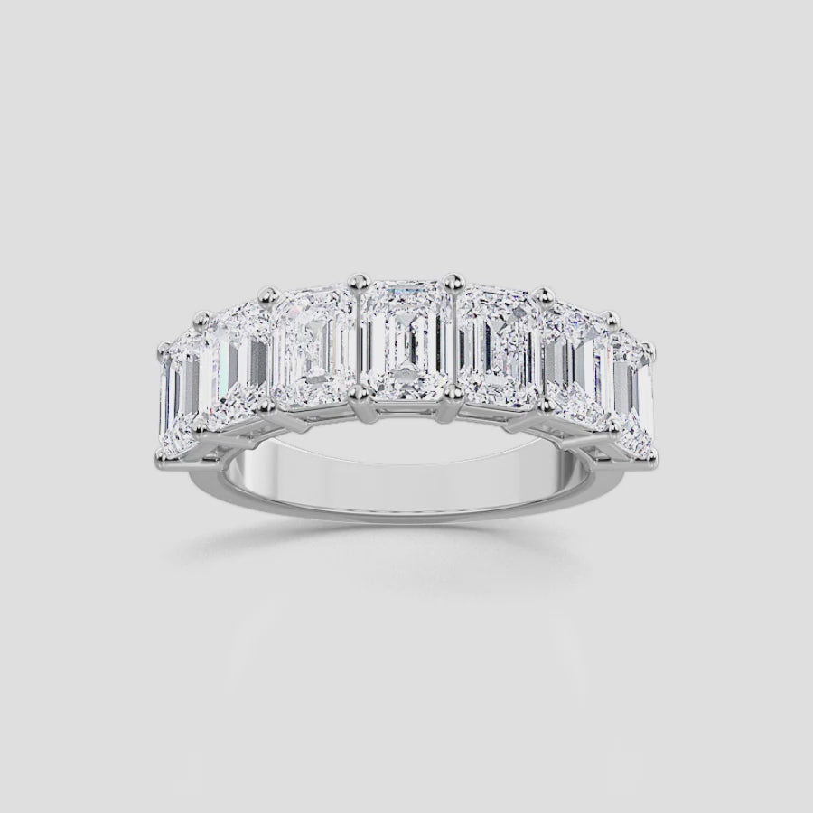 EMERALD CUT 7-STONE RING