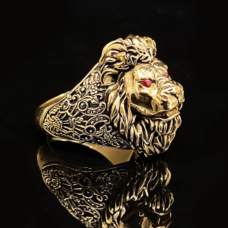 Red Ring Man Golden Ring For Men