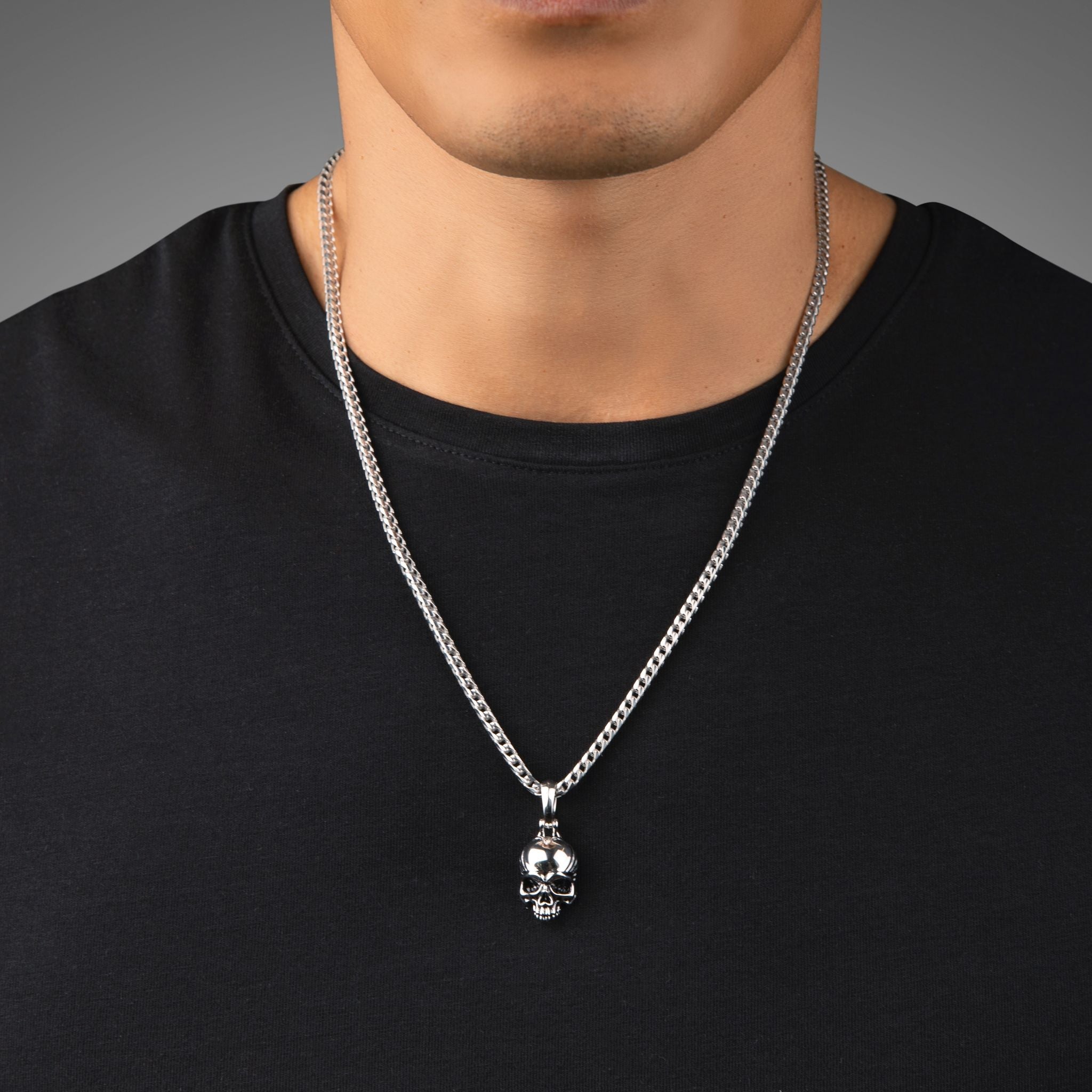 Skull necklace meaning outlet